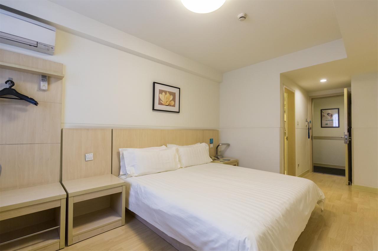 Jinjiang Inn Selected Shenzhen Huanggang Port Huangcheng Plaza Exterior foto